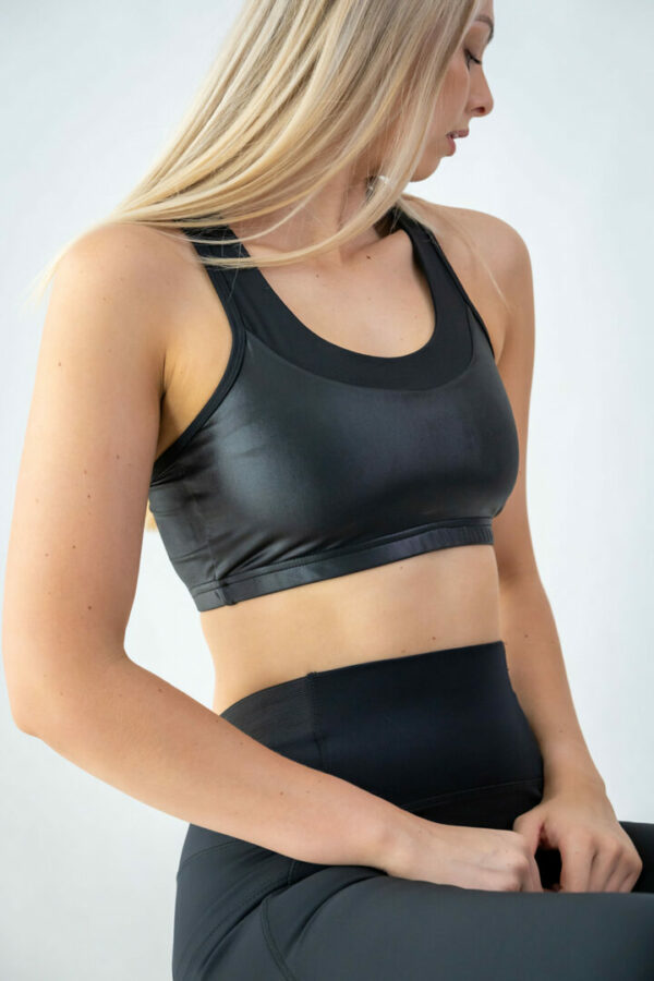 VeloStrive Sports Bra