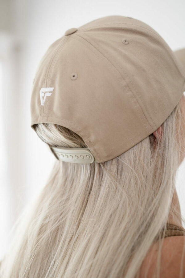 Performance Cap – Sand - Image 4